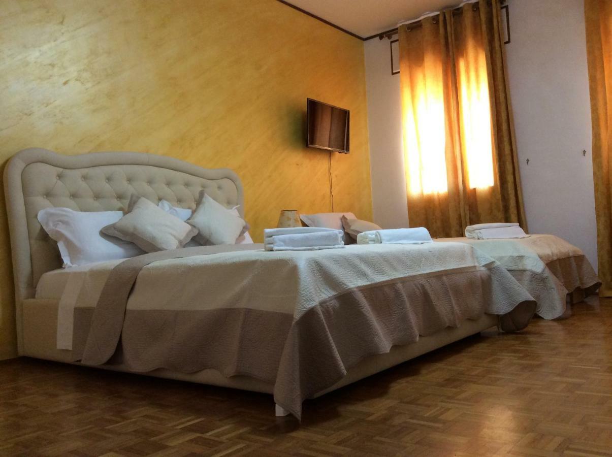 Chowdhury House Unit 2 Mestre Kültér fotó